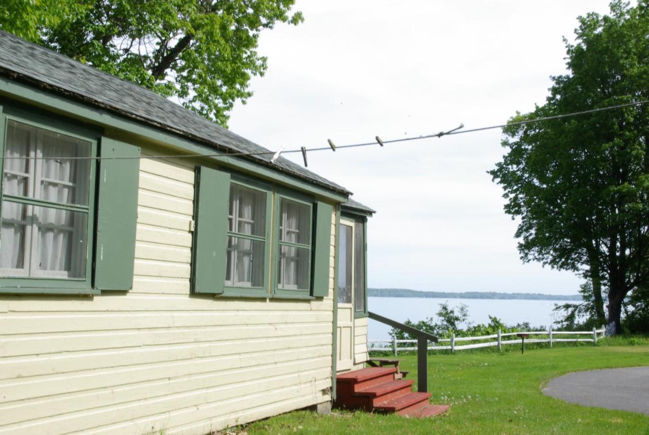 Fair Wind Motel And Cottages Clayton Exteriör bild